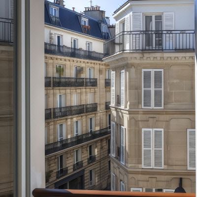 Superior Twin Room Le Mireille Promo Code