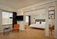 Park Plaza Eindhoven Hotels near Statue Vincent van Gogh