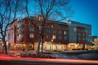 The Elizabeth Hotel, Autograph Collection Hotels in der Nähe von Veterans Plaza of Northern Colorado