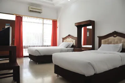 Hotel Aman Karanganyar Hotels in Kebumen