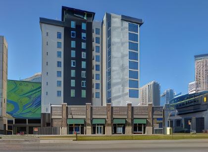 Home2 Suites by Hilton Charlotte Uptown