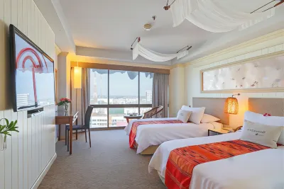 Ploy Palace Hotel Hotels near Wat Pho Sai