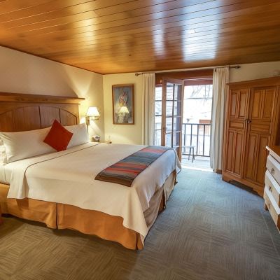 Traditional King Room Inn on The Alameda Promo Code