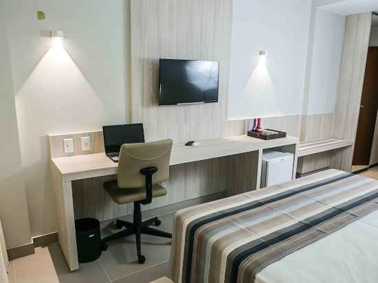 AlphaPark Hotel Rooms