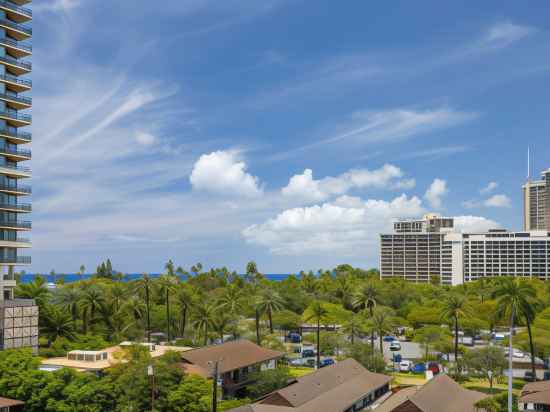 Regency on Beachwalk Waikiki by OUTRIGGER Hotel Exterior