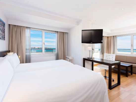 Alicante Gran Sol Rooms