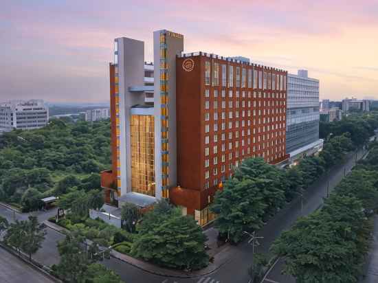 Sheraton Hyderabad Hotel Hotel Exterior