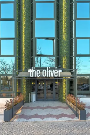 The Oliver Apartments