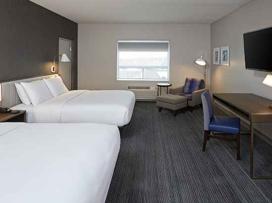 TownePlace Suites Hamilton Rooms