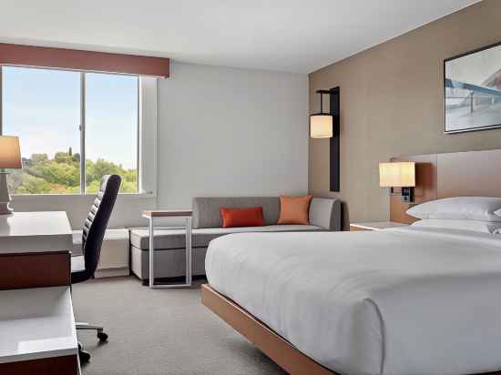 Delta Hotels by Marriott Allentown Lehigh Valley Rooms