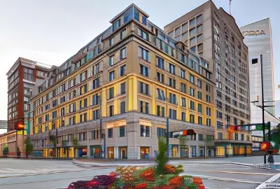 The Cincinnatian Hotel, Curio Collection by Hilton Hotels near Robert D. Lindner Family OMNIMAX Theater