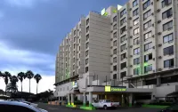 Holiday Inn Harare Hotel in zona Chiremba Balancing Rocks