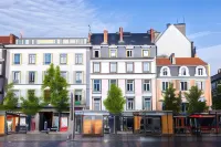 The Originals Boutique, Hôtel Le Lion, Clermont-Ferrand Hotels near Gaillard Tram Stop - Line A