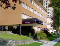 Rosellen Suites at Stanley Park Hotels in Vancouver