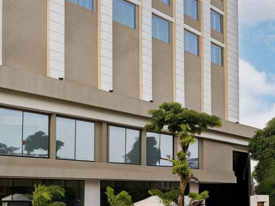 Radisson Bhopal Hotel Exterior