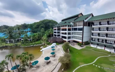 Mines Beach Resort Hotel Hotel berhampiran Universiti Malaysia Sarawak (UNIMAS) Kuala Lumpur Learning Centre