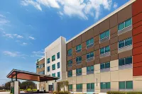 Holiday Inn Express & Suites Stafford NW - Sugar Land Hotels near George Bush Intercontinental Airport