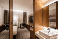 Ramada by Wyndham Seoul Sindorim Hotel berhampiran Hyundai Department Store(D-CUBE City)