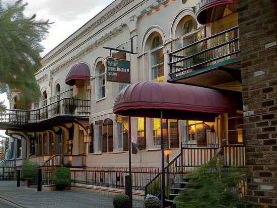 Olde Harbour Inn, Historic Inns of Savannah Collection Hotel Exterior