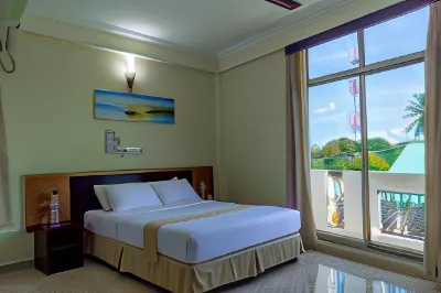 Maaniya Residence Hotels in Dhidhdhoofinolhu