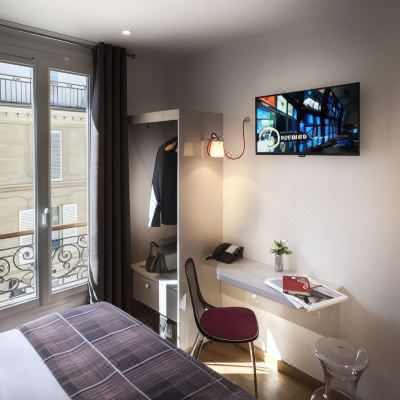 Superior Twin Room Le Mireille Promo Code