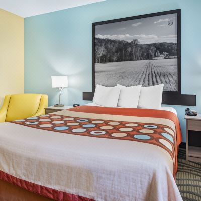 Queen Room-Mobility Accessible-Non-Smoking Super 8 by Wyndham Kokomo Promo Code