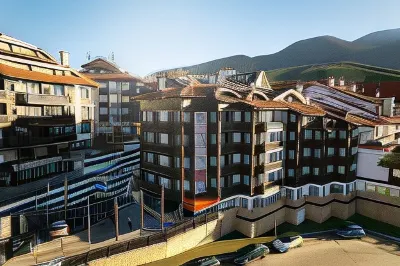 Apartments Bansko Hotels near Centar