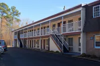 Fort Eustis Inn Hoteles en Roberts