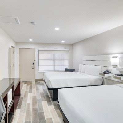 Deluxe Room-2 Queen Beds Villa 1565 Promo Code