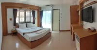 Areena Resort and Hotel Uttaradit Hotels near PK LOVE ANG SMILING FARM