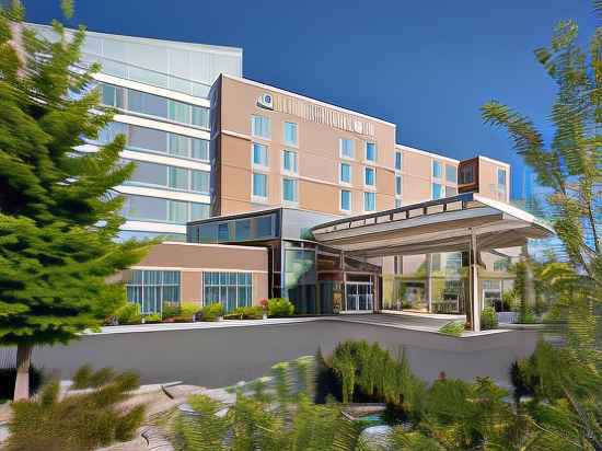 Hyatt Place Reno Tahoe Airport Hotel Exterior