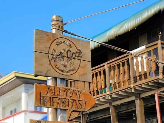 Surfer's Point Deck Hotel Exterior