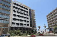 Hotel Spa Cádiz Plaza Hoteles cerca de Especias y Plasticos Jaime