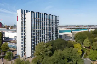 IntercityHotel Hamburg Dammtor-Messe Hotels near Hamburg-Wilhelmsburg