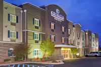 Candlewood Suites Milwaukee Airport-Oak Creek Hotels near Milwaukee Airport Amtrak Station