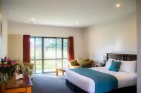 Carrick Lodge Motel Hotels in Cromwell