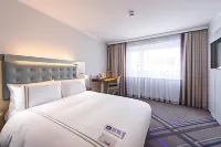 Premier Inn Stuttgart Airport/Messe Hotels near Oberaichen