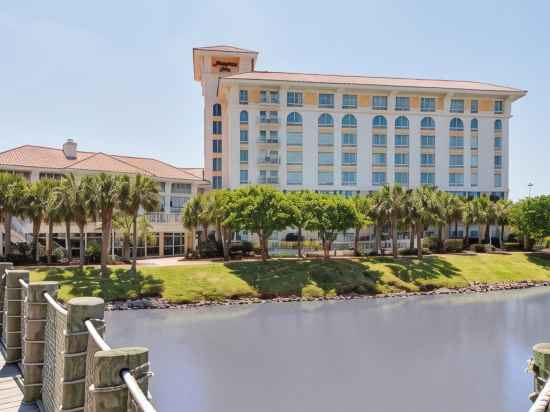 Hampton Inn Myrtle Beach Broadway at the Beach Hotel Exterior