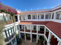 El Hotel de Su Merced Hotels near Centro cultural del bonsai