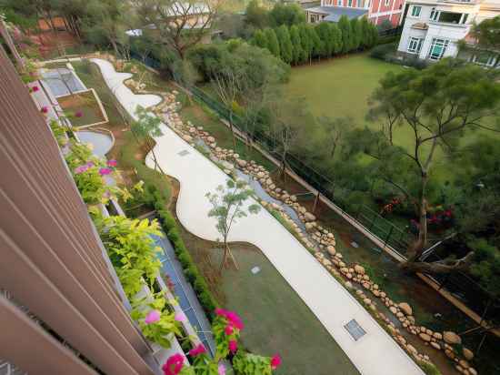 Fame Hall Garden Hotel Hotel Exterior