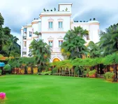 Kenilworth Hotel, Kolkata Hotels near Garia