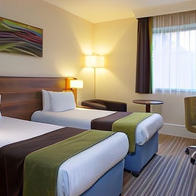 Standard Queen Room Holiday Inn Leamington Spa - Warwick, an IHG Hotel Promo Code