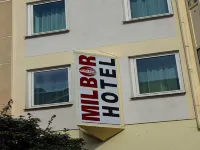 Milbor Hotel فنادق في باد سودين أم تاونوس