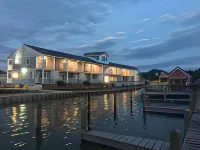 Anchor Inn Hotels in Chincoteague