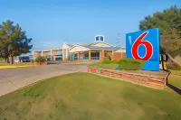 Motel 6 Lawton, OK