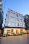 Hotel Sharda Residency Hotels near Shastri Nagar Park