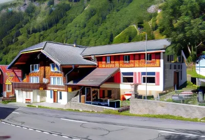 Gadmen Alpenrose, Switzerland Hotels near Titlis