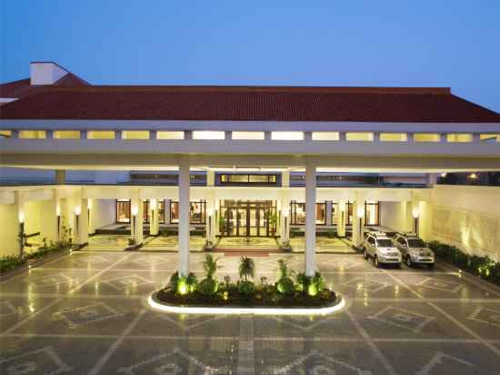 Jaypee Greens Golf and Spa Resort Hotel Exterior