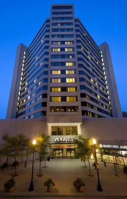 Hyatt Regency Louisville Hotels near LG&E and KU Energy LLC