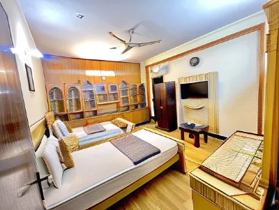 Step Inn Guest House Lahore Hotels in Lahore District